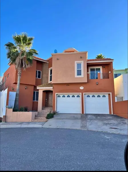EN VENTA HERMOSA Y AMPLIA CASA UBICADA EN CANTERA III $7,200,000 MXN