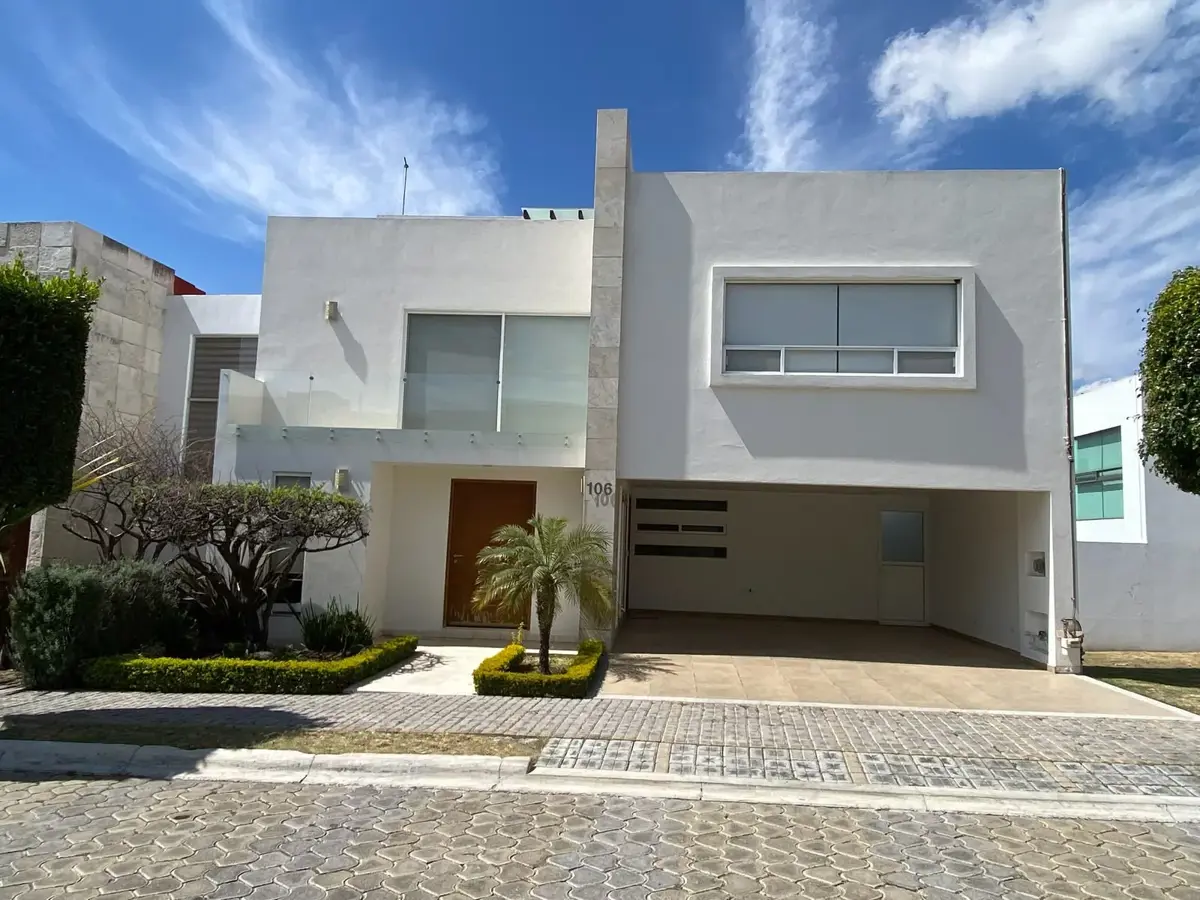 Casa en venta en Lomas de Angelópolis II, San Andrés Cholula — foto 1 de 26