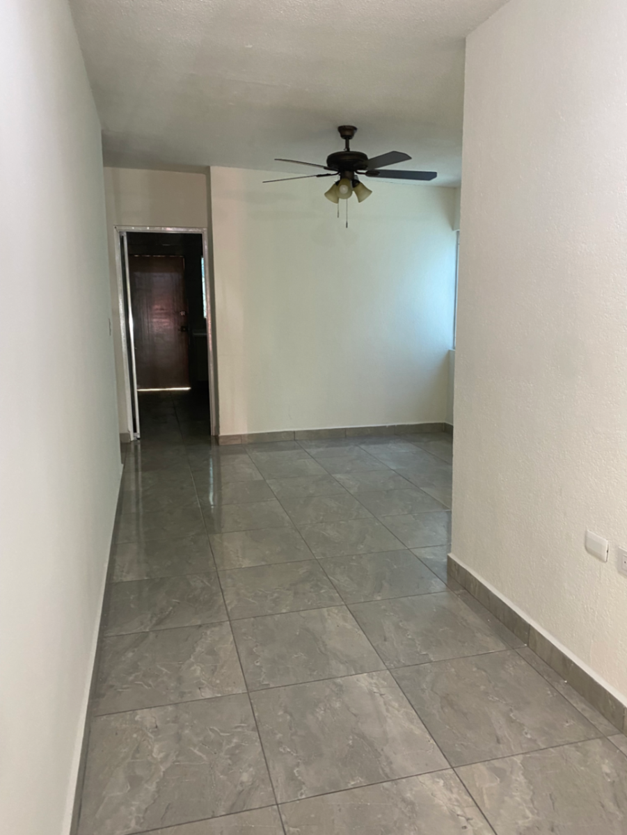 Casa en renta en México, Monterrey — foto 1 de 9