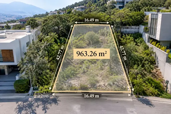 Terreno en Venta en Carolco, Monterrey, Nuevo León 1