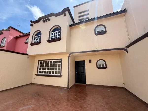 Casa en renta en La Puerta de Hierro, Pachuca de Soto — foto 2 de 20