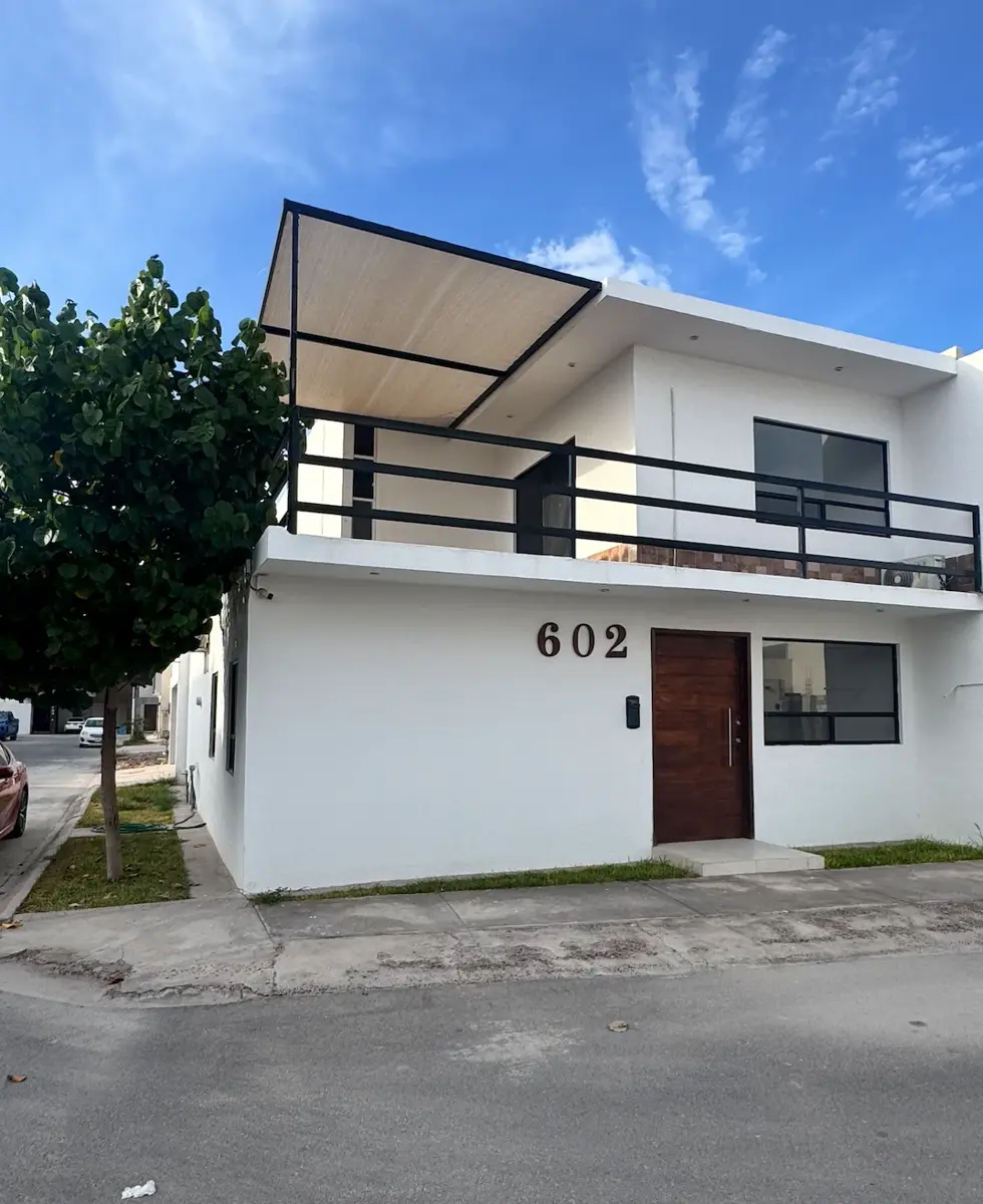 Casa en venta en Los Olivos, Gómez Palacio — foto 1 de 12