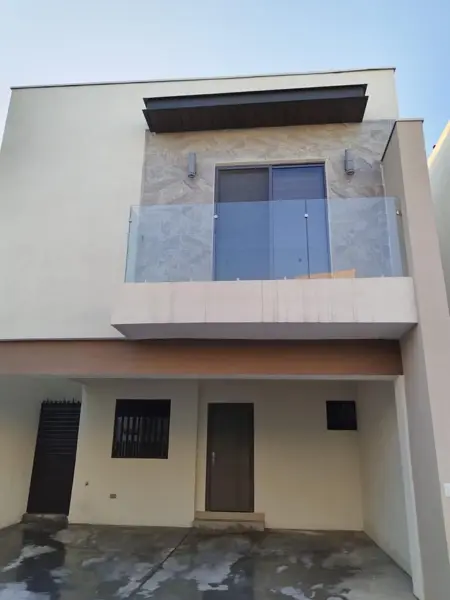 Casa en Renta, Fraccionamiento Arbado Floresta en Apodaca — foto 1 de 16