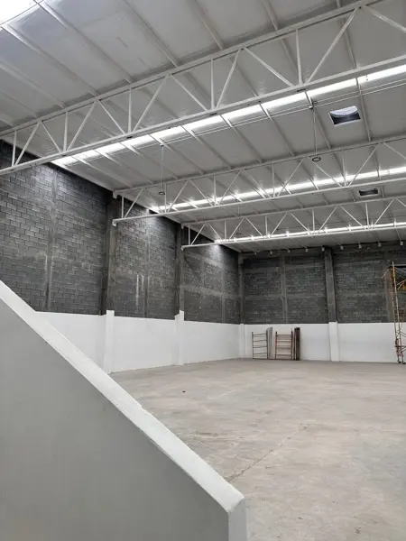 Bodega en renta en Rincón de las Palmas, Santa Catarina — foto 2 de 8