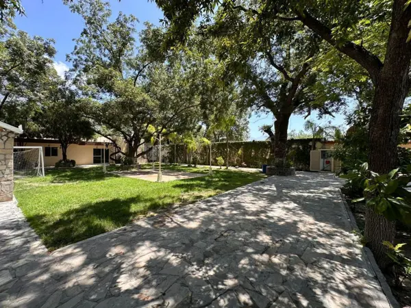 Quinta en venta en Centro Villa de Garcia (casco), García — foto 3 de 16