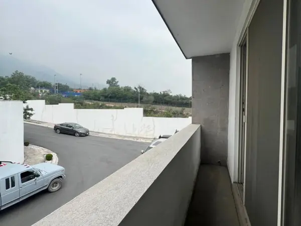 Casa en venta en Cumbres Elite 8vo Sector, Monterrey — foto 2 de 15