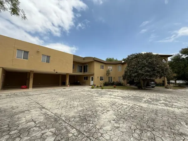 Casa en venta en El Yerbaniz, Santiago — foto 3 de 14