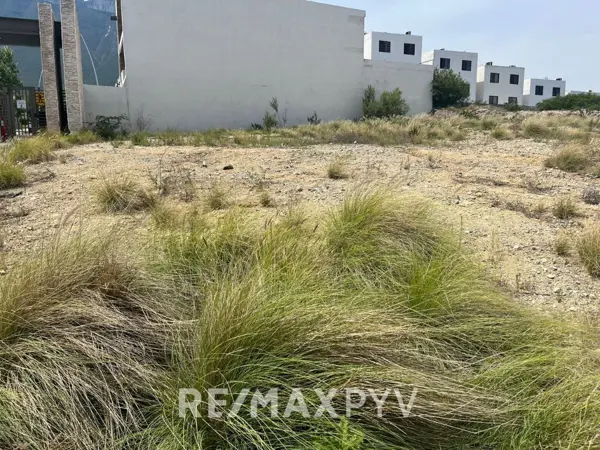 Terreno en Renta en Espacio Cumbres, Monterrey — foto 1 de 6