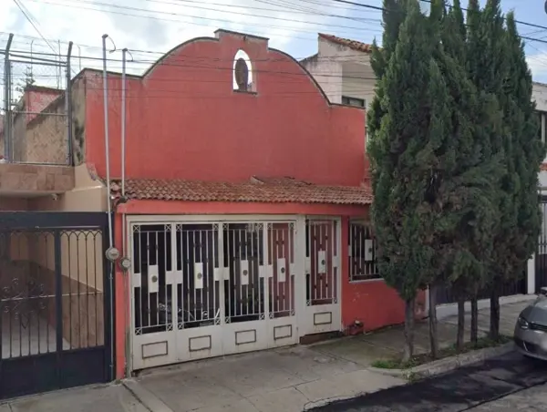 EXCELENTE CASA EN VENTA BILBAO 2522, STA MÓNICA GDL JALISCO ++RECUPERACIÓN PATRIMONIAL++