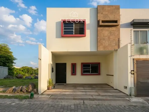 CASA EN VENTA EN MIRADOR DEL TESORO, SAN PEDRO TLAQUEPAQUE
