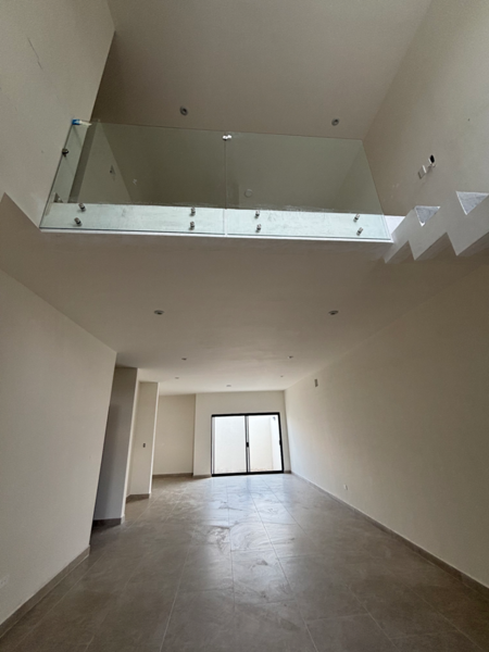 Casa en venta en Seterra Residencial, Saltillo — foto 3 de 15