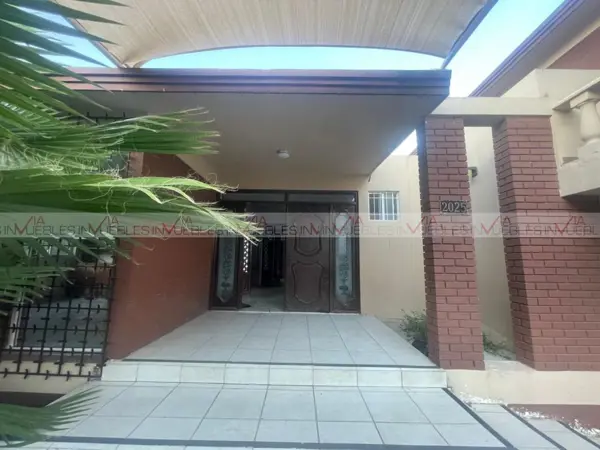 Casa en renta en Las Cumbres, Monterrey — foto 2 de 14