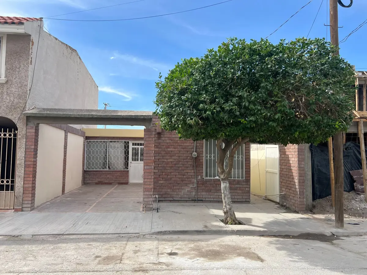 Casa en renta en Ampliación Las Margaritas, Torreón — foto 1 de 8