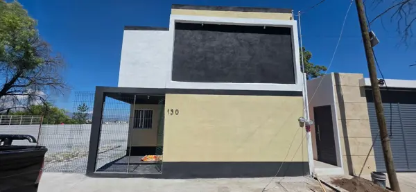 Casa en venta en Fundadores, Saltillo — foto 3 de 12