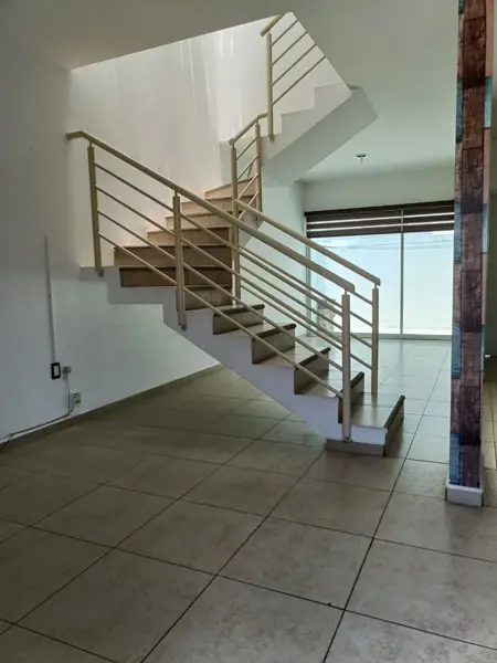 Casa en venta en Colinas del Santuario, Corregidora — foto 3 de 19