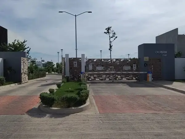 Casa en Remate Hipotecario en Benevento Residencial, Culiacán MM8011