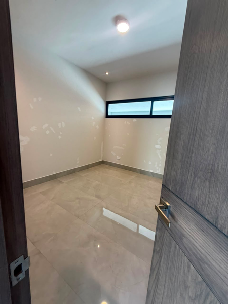Casa en venta en Los Nogales, Santiago — foto 3 de 31