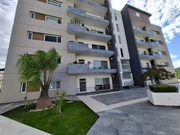 Departamento en Renta en Cumbres del Lago, Querétaro con Excelentes Amenidades