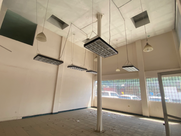 —•Edificio en renta ubicado en centro de Gómez, Palacio, Dgo.•—