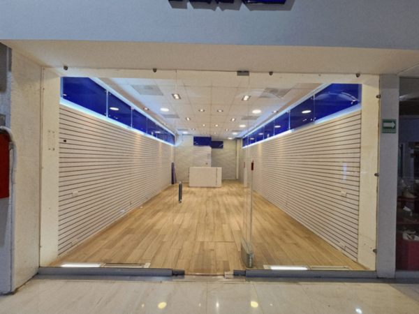 Local comercial en Renta en Plaza Dorada