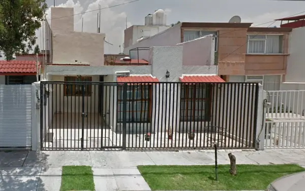 Casa en venta en Hacienda de Echegaray / NAUCALPAN