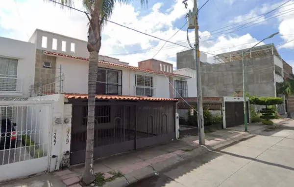 Casa en venta en Aztecas, León — foto 3 de 14