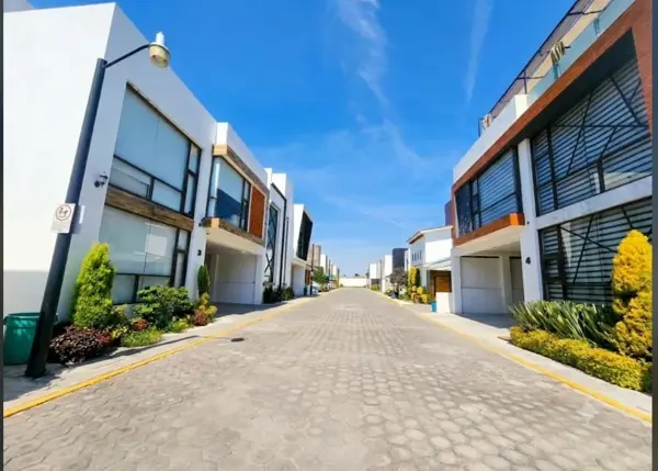 Casa en Venta en Metepec en Privada a 5 minutos dé Av Tecnológico