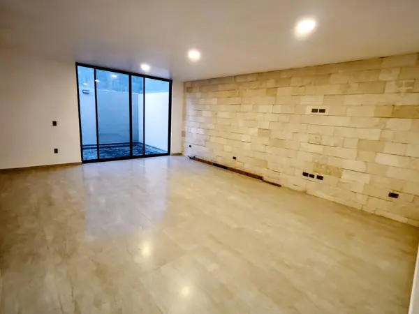 Casa en venta en Cañadas del Arroyo, Corregidora — foto 2 de 21