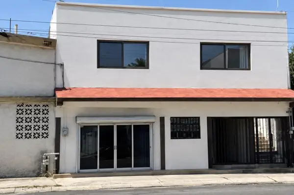 BODEGA COMERCIAL EN VENTA COL. FRACC. BERNARDO REYES