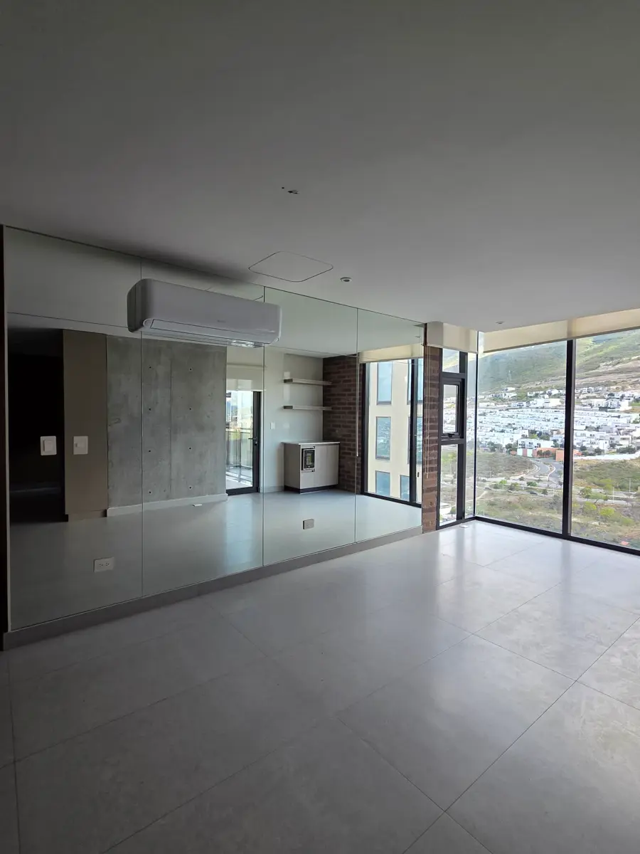 Departamento en venta en Loma Blanca, Santa Catarina — foto 1 de 15