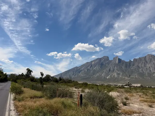 Terreno en venta en García Centro, García — foto 2 de 6