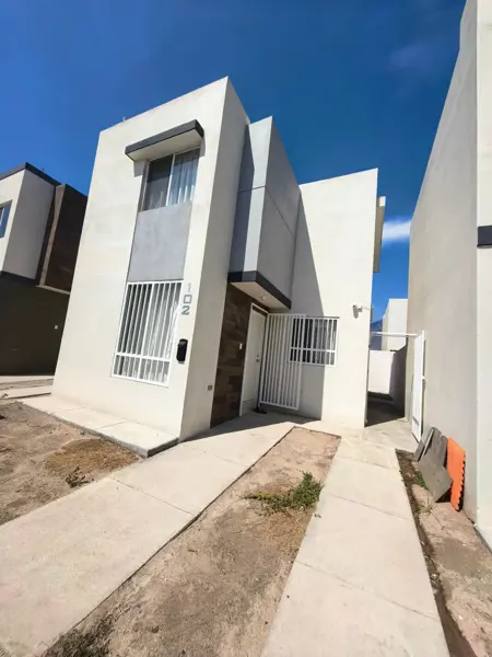 Casa en Renta Amueblada en el Fraccionamiento Santa María, García, N. L.