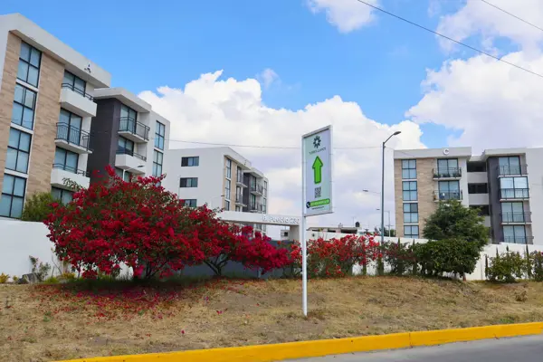 Departamento en Renta, Fracc. Vértice Residencial, Bosques de San Sebastián, Puebla.