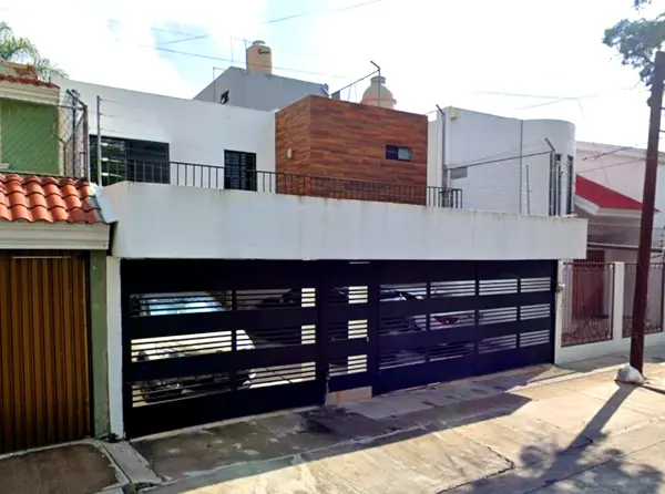 Casa en venta en Bosques de La Victoria, Guadalajara — foto 2 de 7