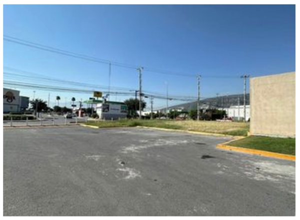RENTA TERRENO COMERCIAL EN SENDERO