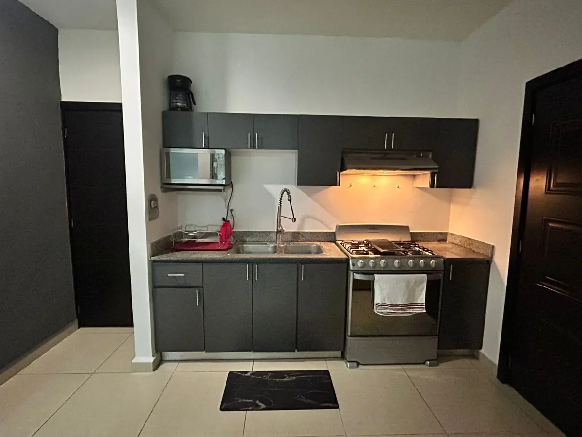 Departamento en renta en Selvanova Residencial, Playa del Carmen — foto 1 de 11