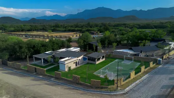 Quinta Campestre en Venta, Montemorelos; N.L.