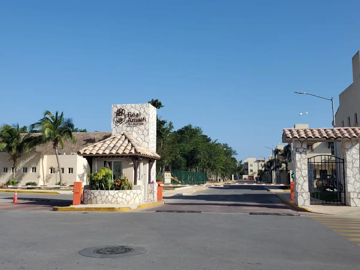 Departamento en renta en Real Amalfi, Playa del Carmen — foto 1 de 13