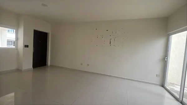 Casa en Cantabria, Culiacán: Remate Hipotecario en Exclusiva Comunidad Cerrada MM8011
