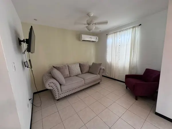 Casa en renta en Ventura de Asís Segundo Sector, Apodaca — foto 3 de 17