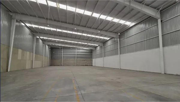 Se Renta Bodega en Vallejo, Azcapotzalco de 1594 y 990 m2 en Parque con vigilancia