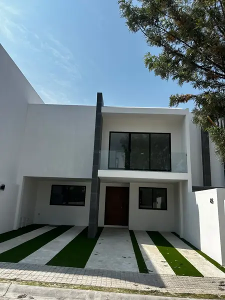 Bonita casa en renta en Parque Capri