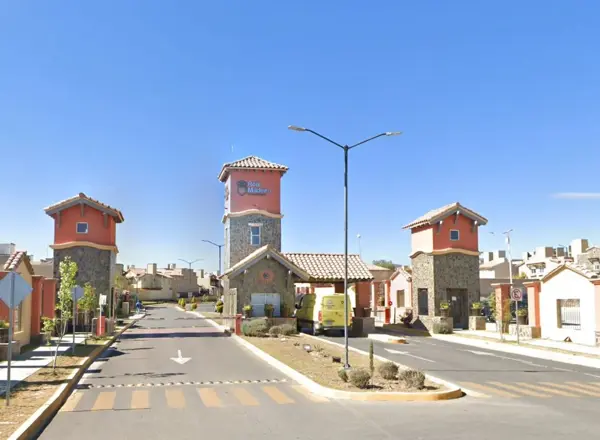 CASA EN VENTA EN REL MADEIRA