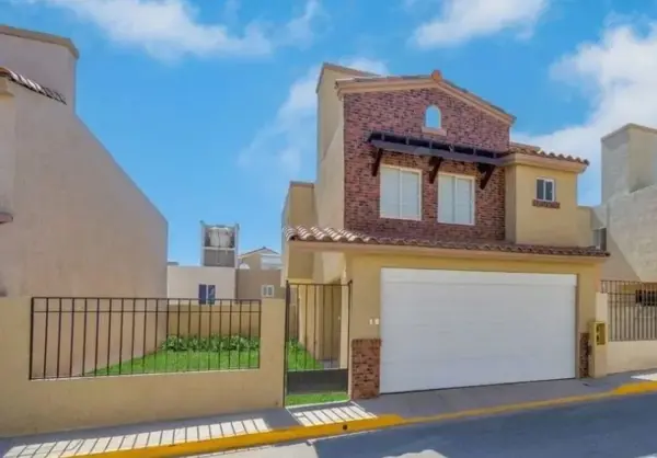 Casa en venta en Real Madeira, Pachuca de Soto — foto 3 de 19
