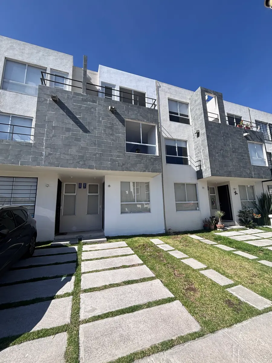Casa en venta en San Lorenzo Almecatla, Cuautlancingo — foto 1 de 12