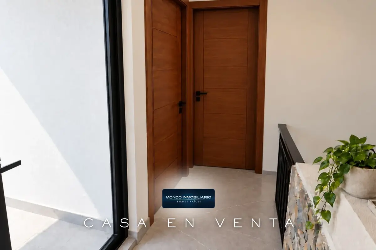 Vista 3 de CASA VENTA LOMAS II