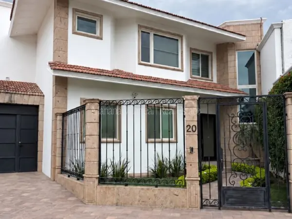 Casa en Venta en Santa Bárbara, Torreón, C.P. 27105