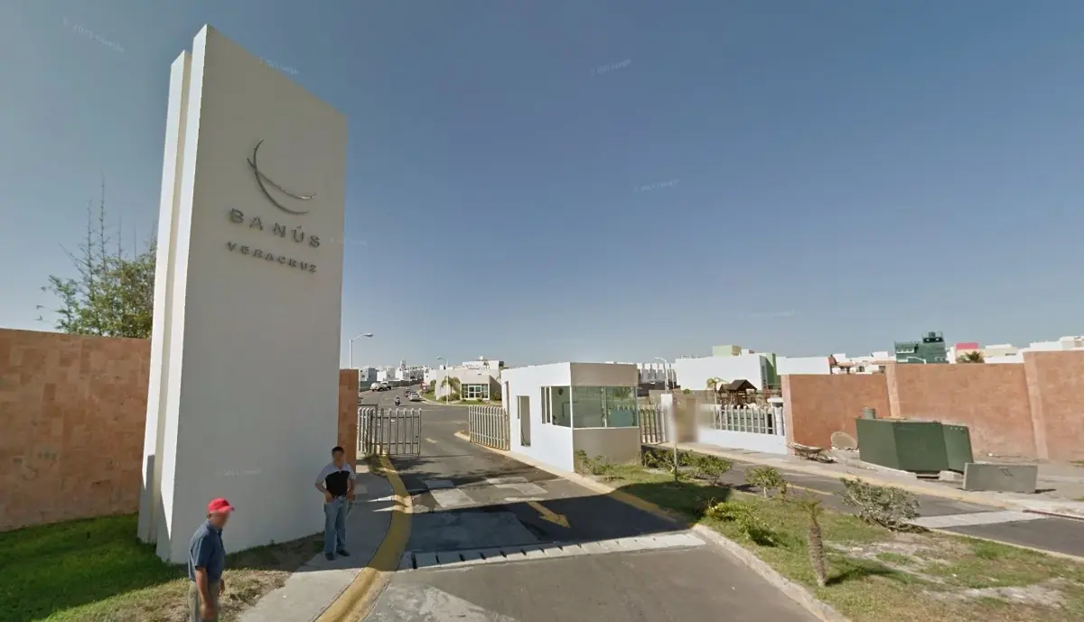 Casa en venta en El Obispo, Ignacio de la Llave — foto 1 de 19