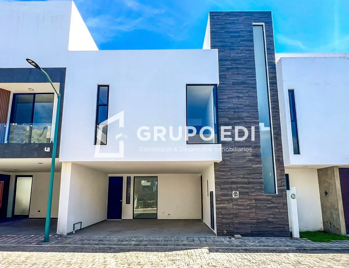 Casa en venta en Nuevo León, Cuautlancingo — foto 1 de 15