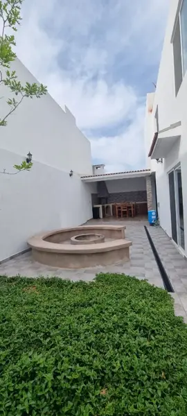 Casa en renta en Lomas del Valle II, Ramos Arizpe — foto 2 de 18